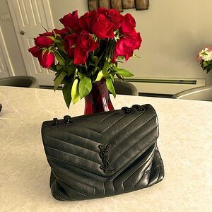 Saint Laurent
Loulou Medium YSL Shoulder Bag in Quilted Leather
$2,950 new price